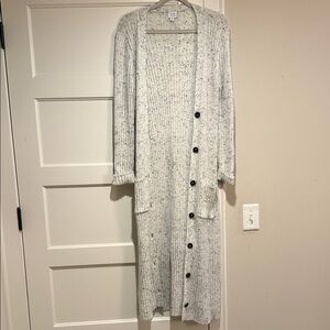 Elegant Cream Button-Up Cardigan